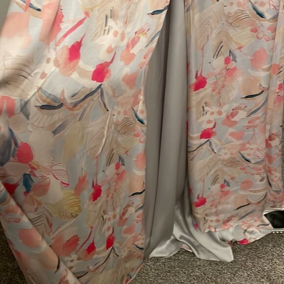 NWT 495.00 Fame and Partners The Primavera Dress Satin Size 8 - Picture 5 of 7